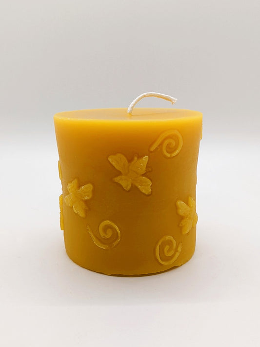 Flying Bee Pillar