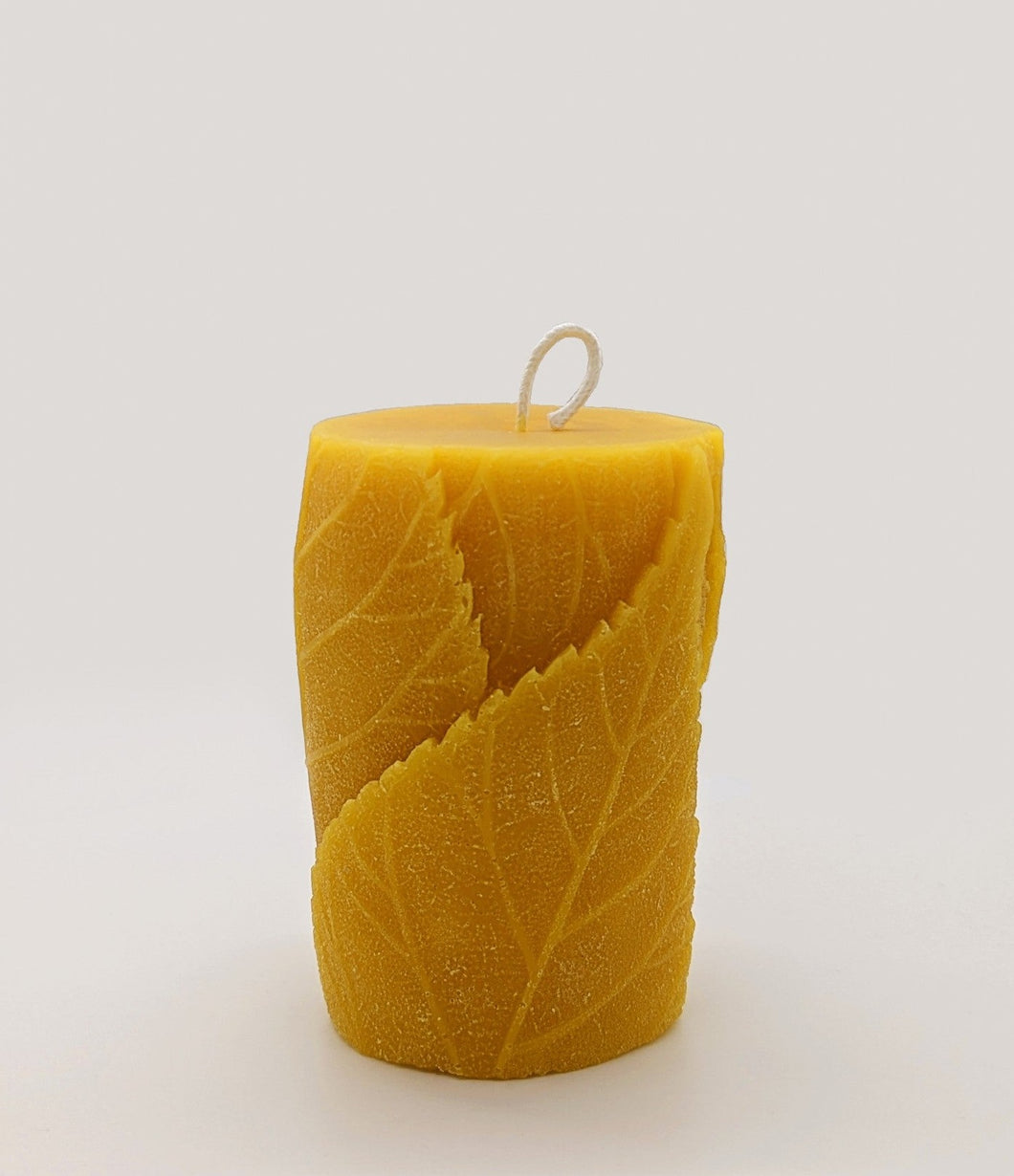 Leaf Textured Pillar